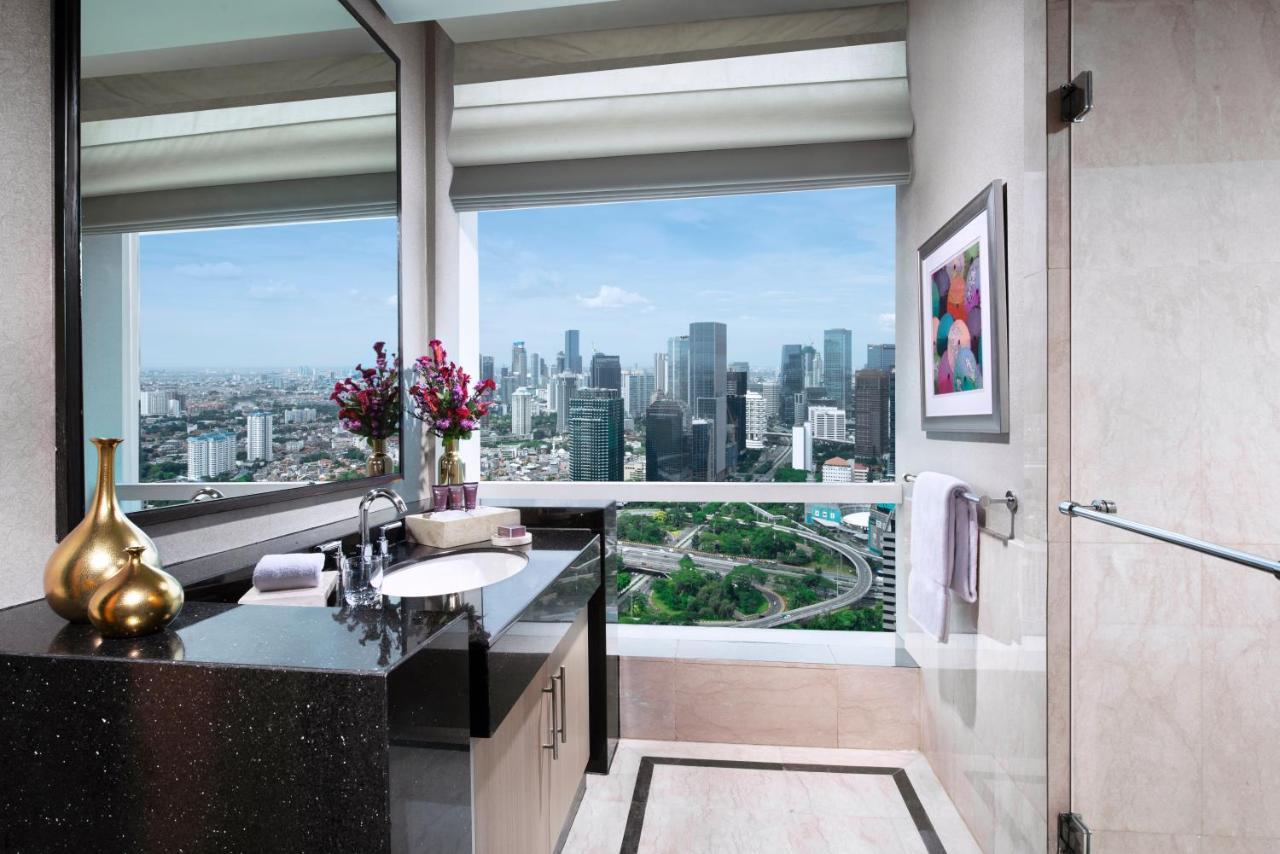Hotel The Residences Of The Ritz-carlton Pacific Place Jakarta
