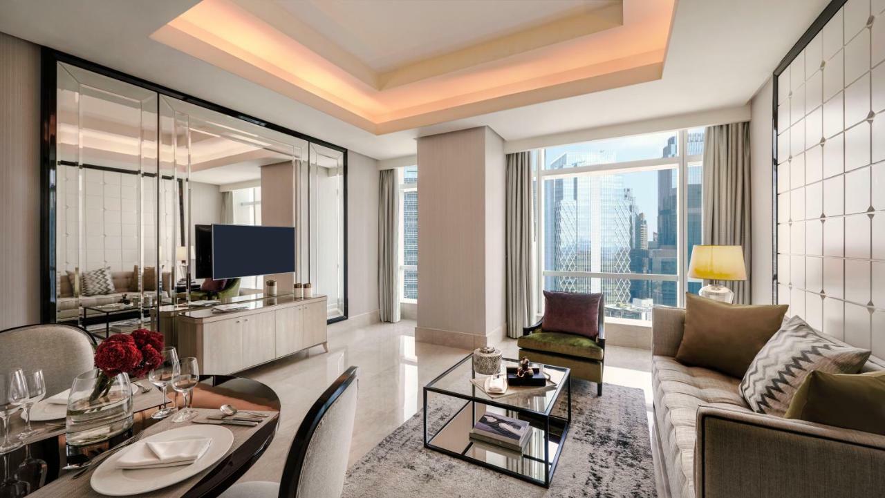 Hotel The Residences Of The Ritz-carlton Pacific Place
