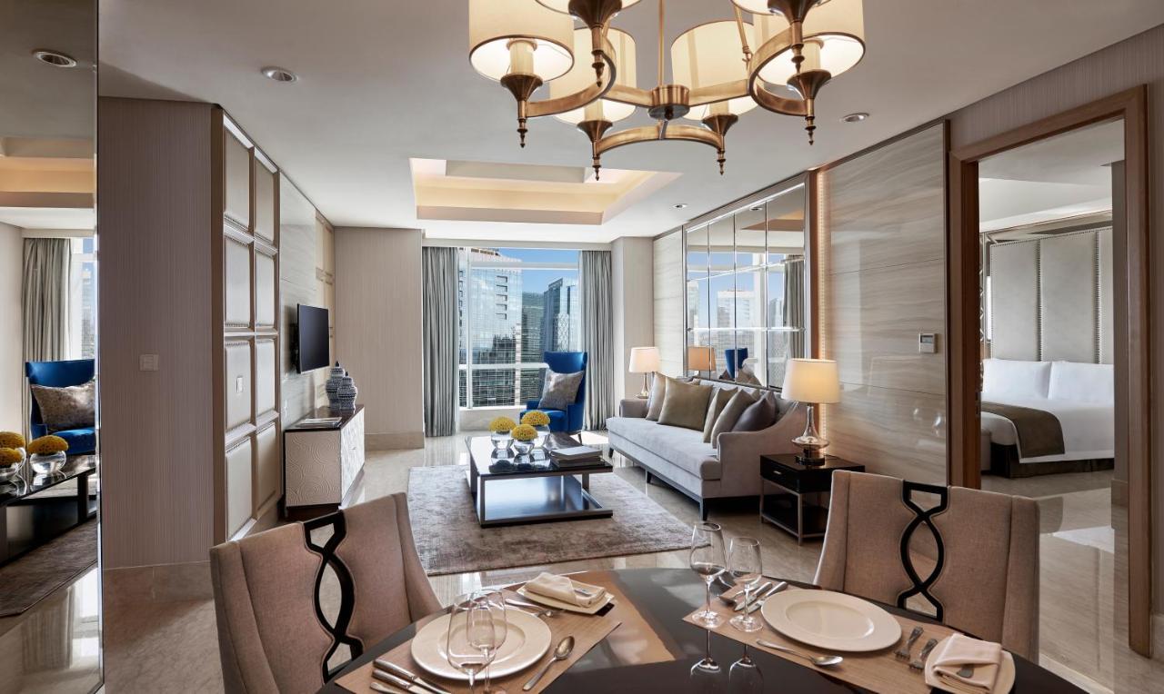 The Residences Of The Ritz-carlton Pacific Place 5*